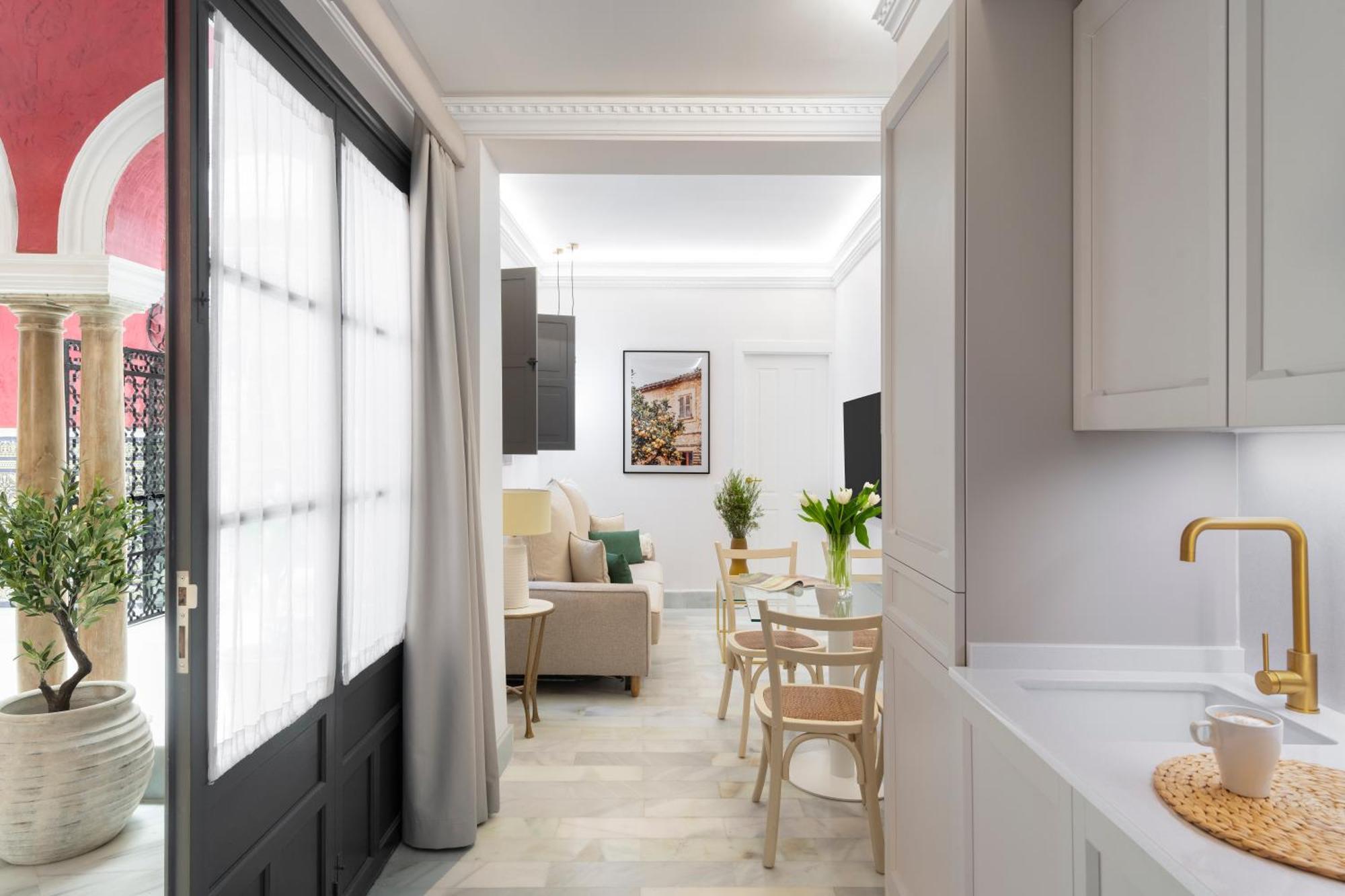 Magno Casa Palacio Moratin Apartment Seville