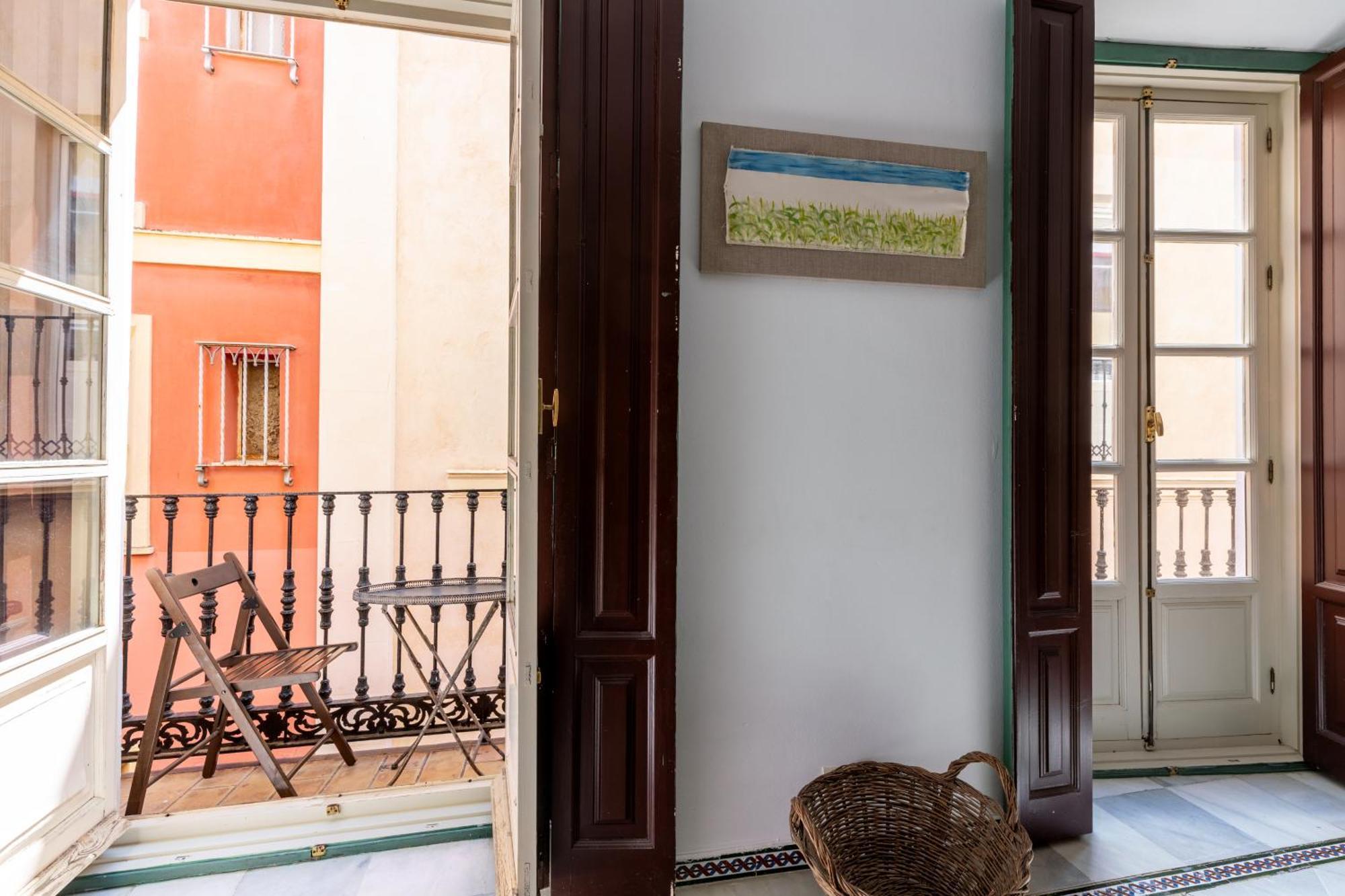 Apartment Cathedral Penthouse- Big Private Terrace- Parking *