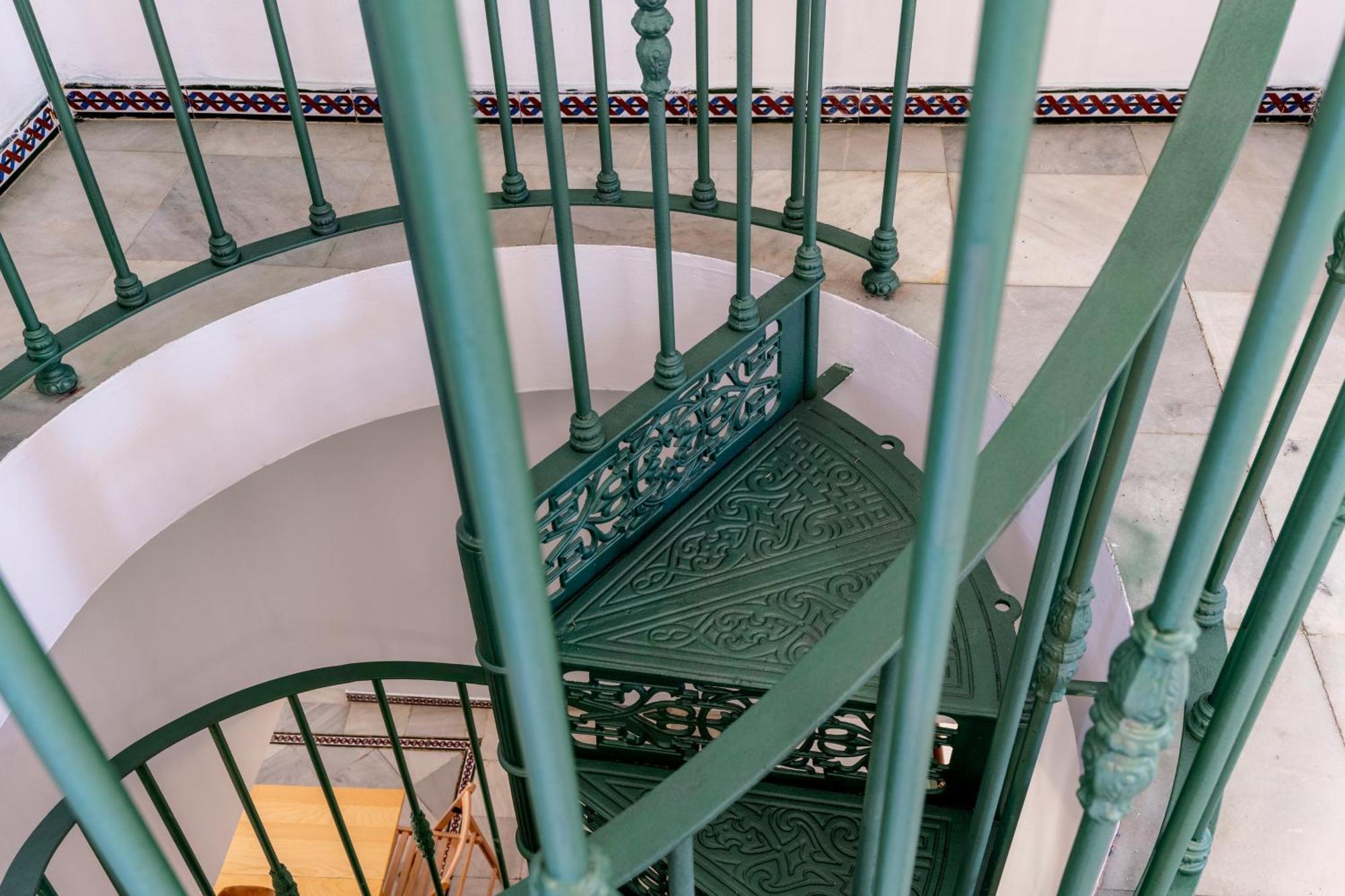 Cathedral Penthouse- Big Private Terrace- Parking Apartamento *