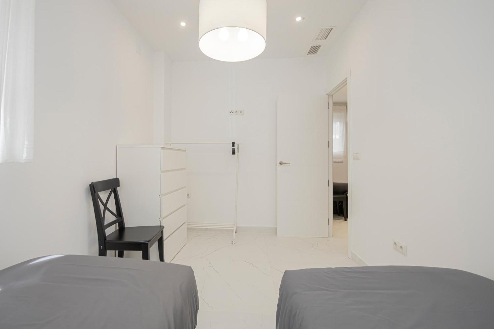 Apartamento New! Stunning Modern 2br Next To Feria