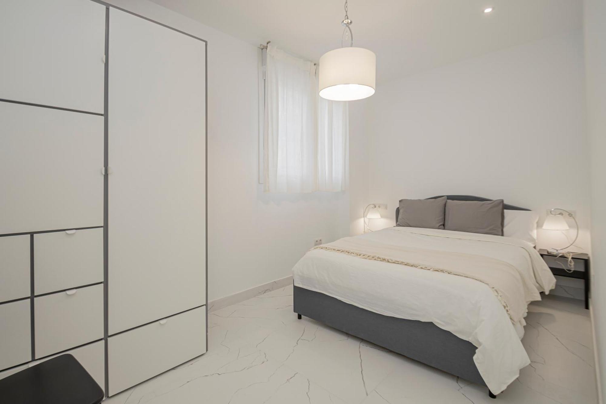 New! Stunning Modern 2br Next To Feria * Sevilla