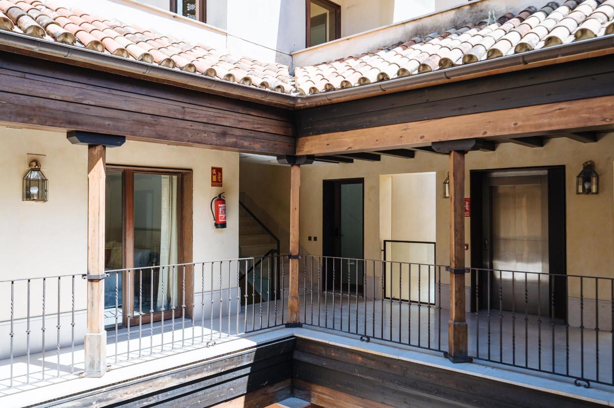Apartamento At Apartamentos&vtv Conde De Torrejón 10 Sevilla