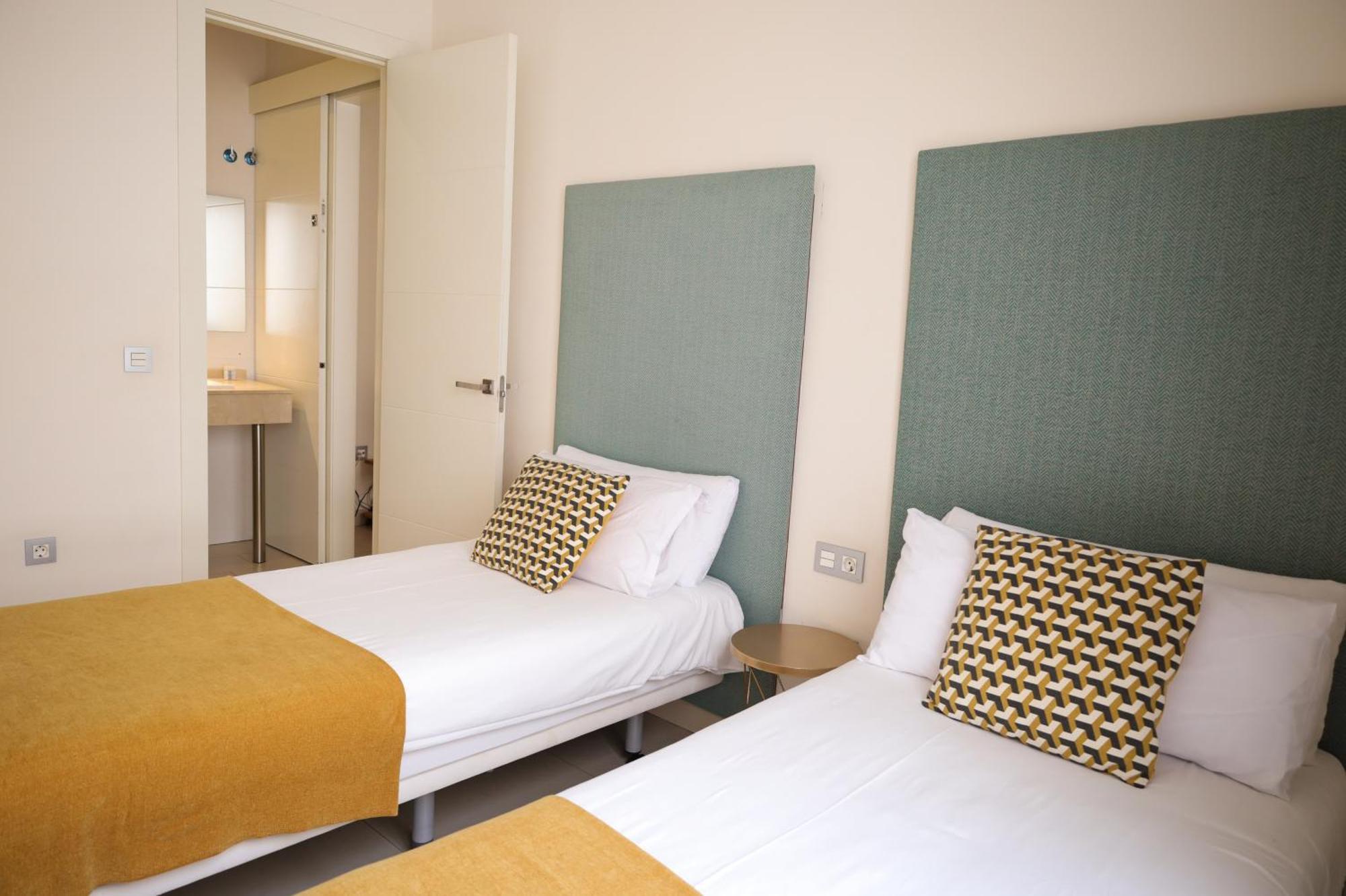 Apartment Guzman El Bueno Seville