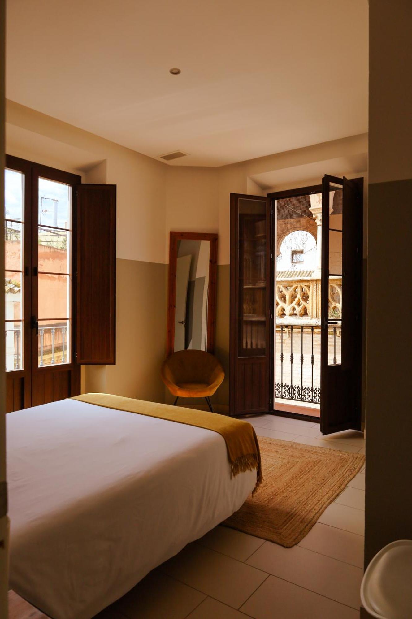 Guzman El Bueno Apartamento