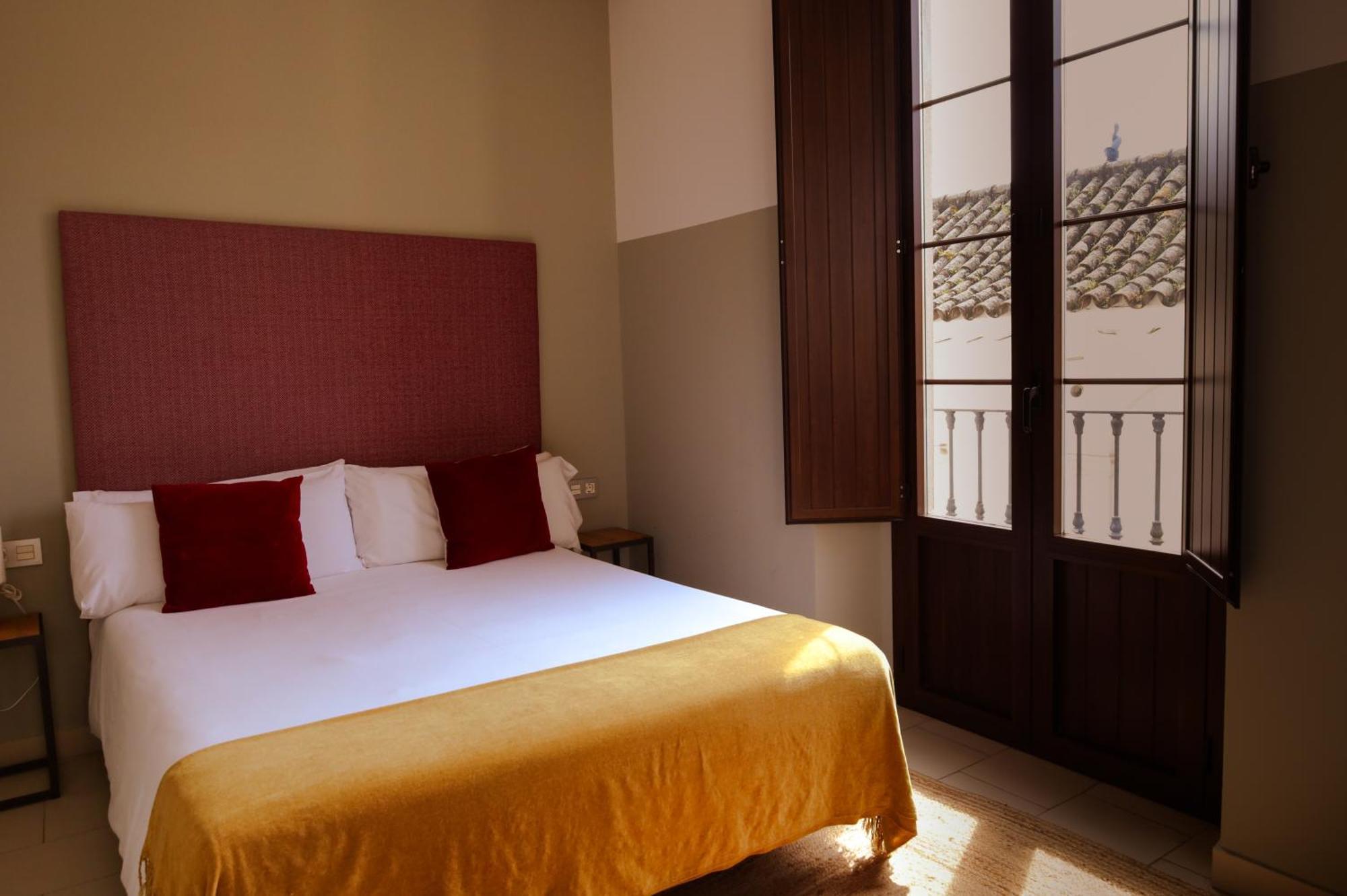 Apartment Guzman El Bueno Seville