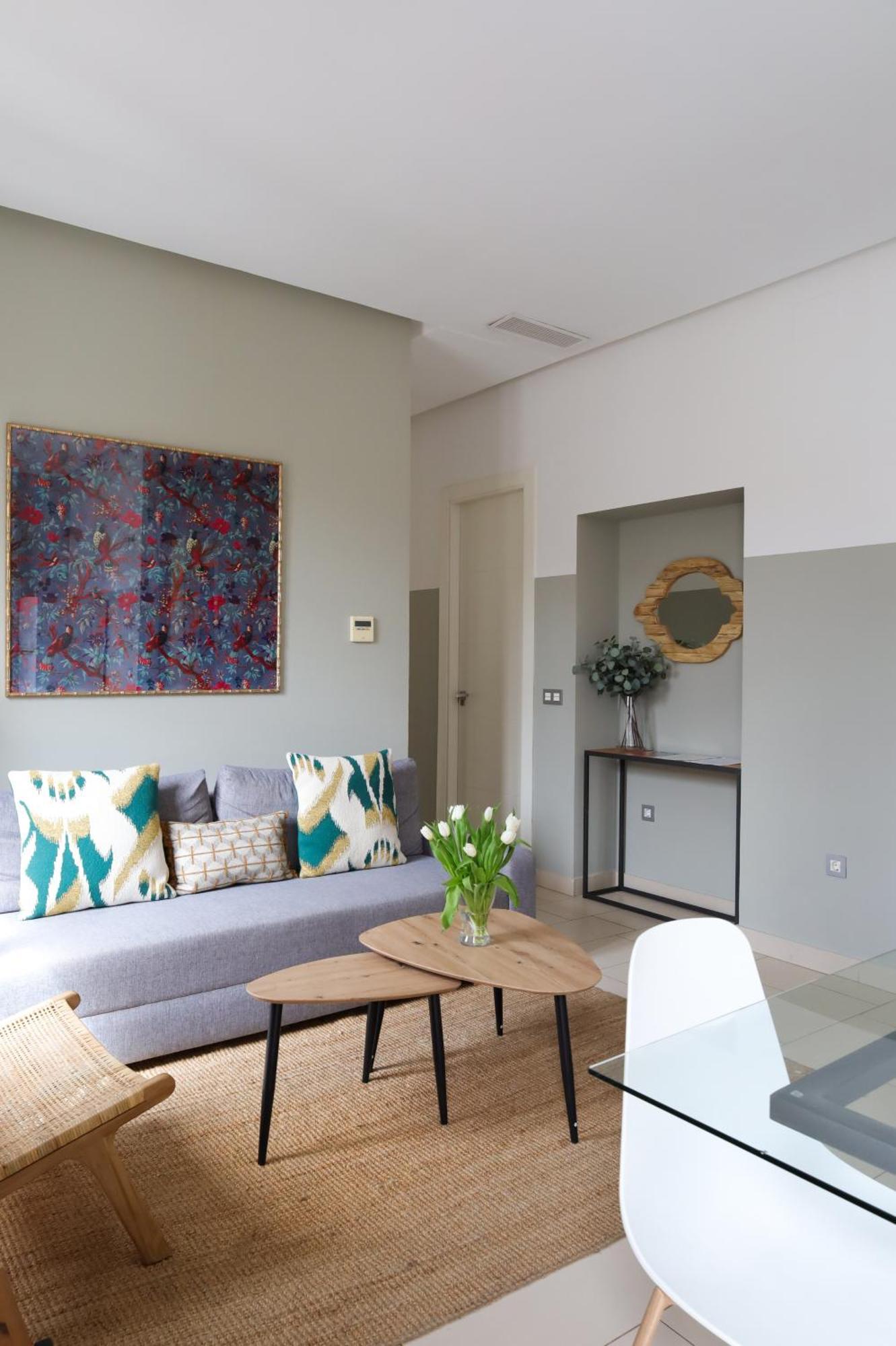 Guzman El Bueno Apartment