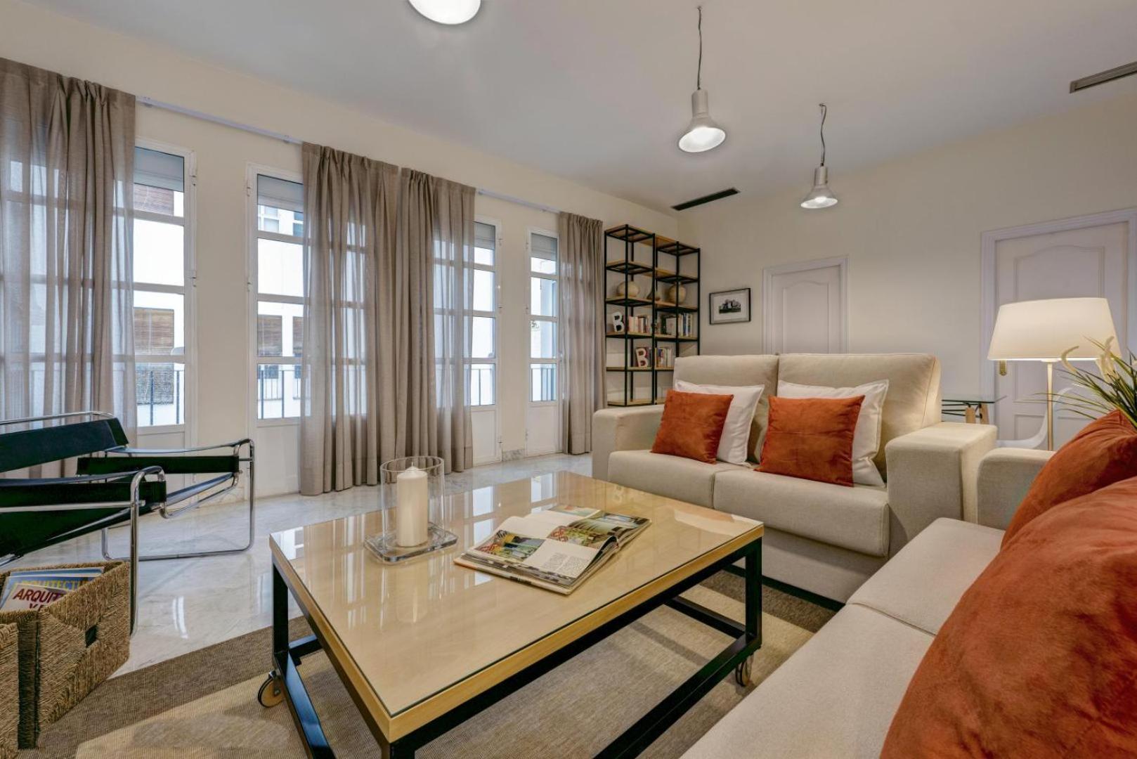 Genteel Tomas De Ibarra Apartment Seville