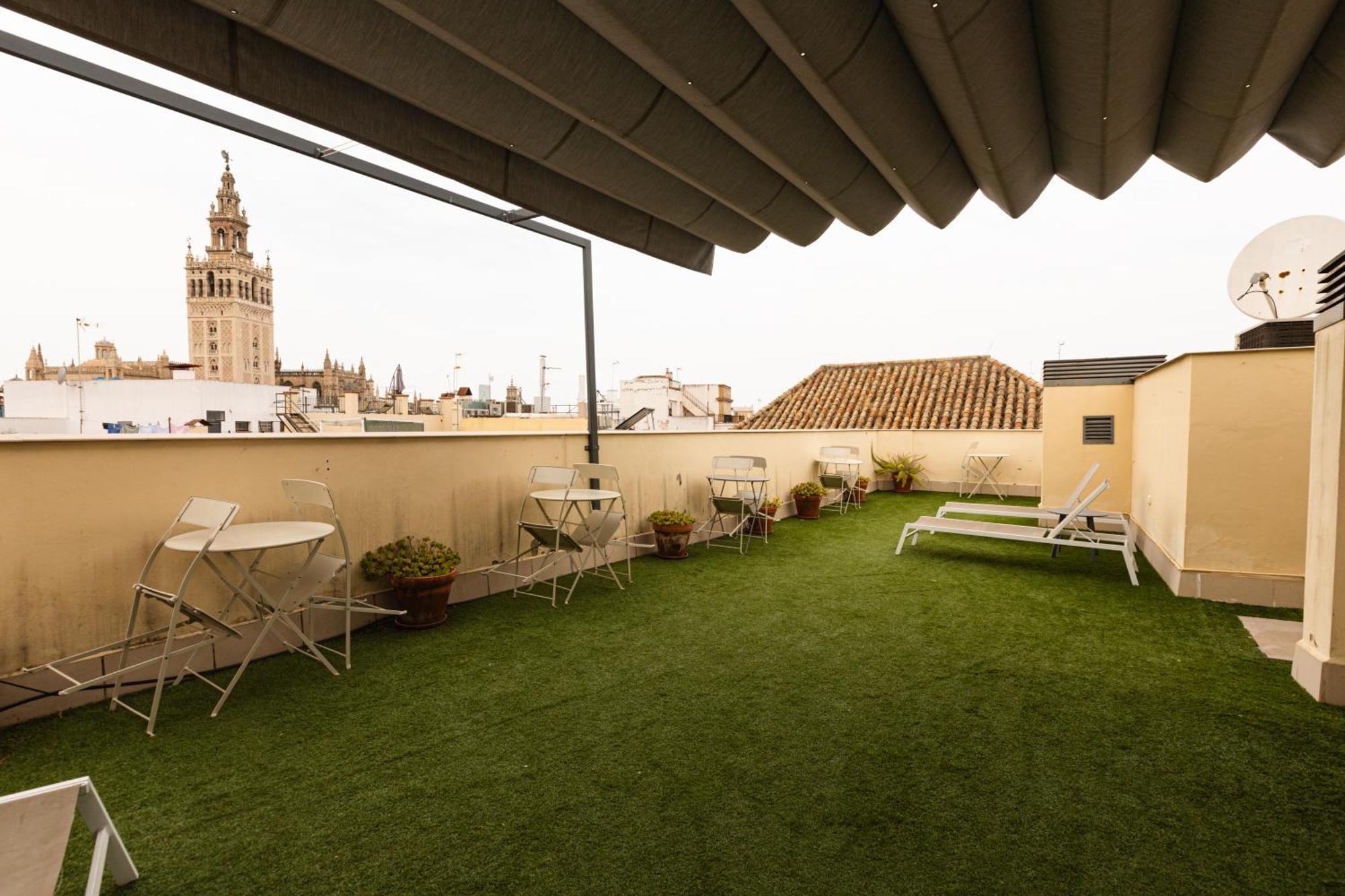 Guzman El Bueno Apartamento