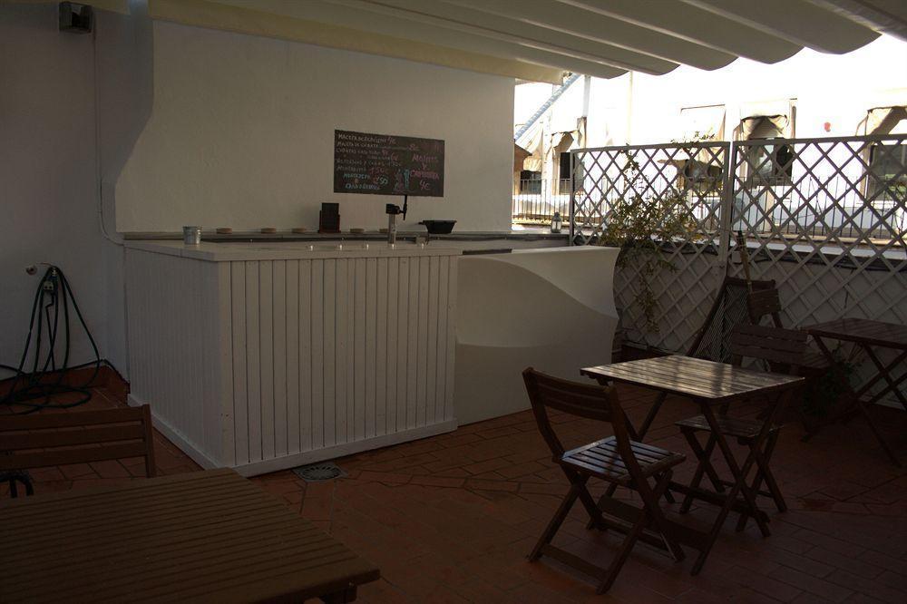 Joy Setas Coworking Hostal