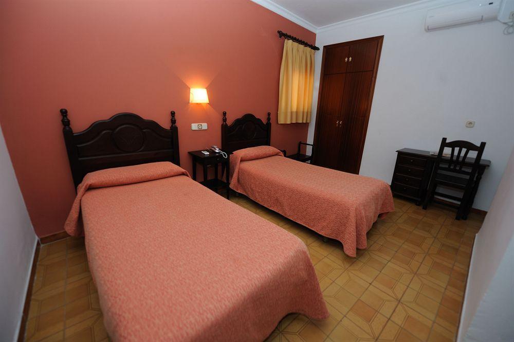 Zaida Hotel *