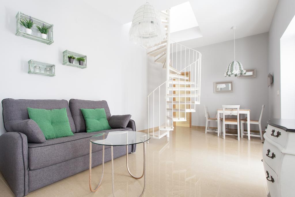 Diaber Alberto Lista Apartamento Sevilla