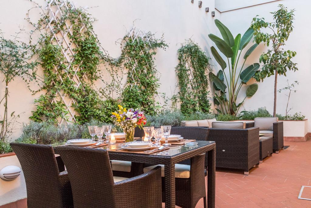 Puerta Principe Luxury Apartment Seville