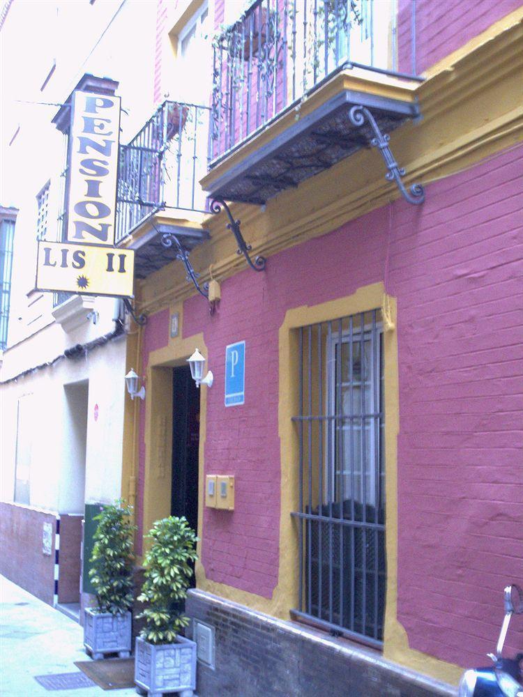 Pensión Lis *