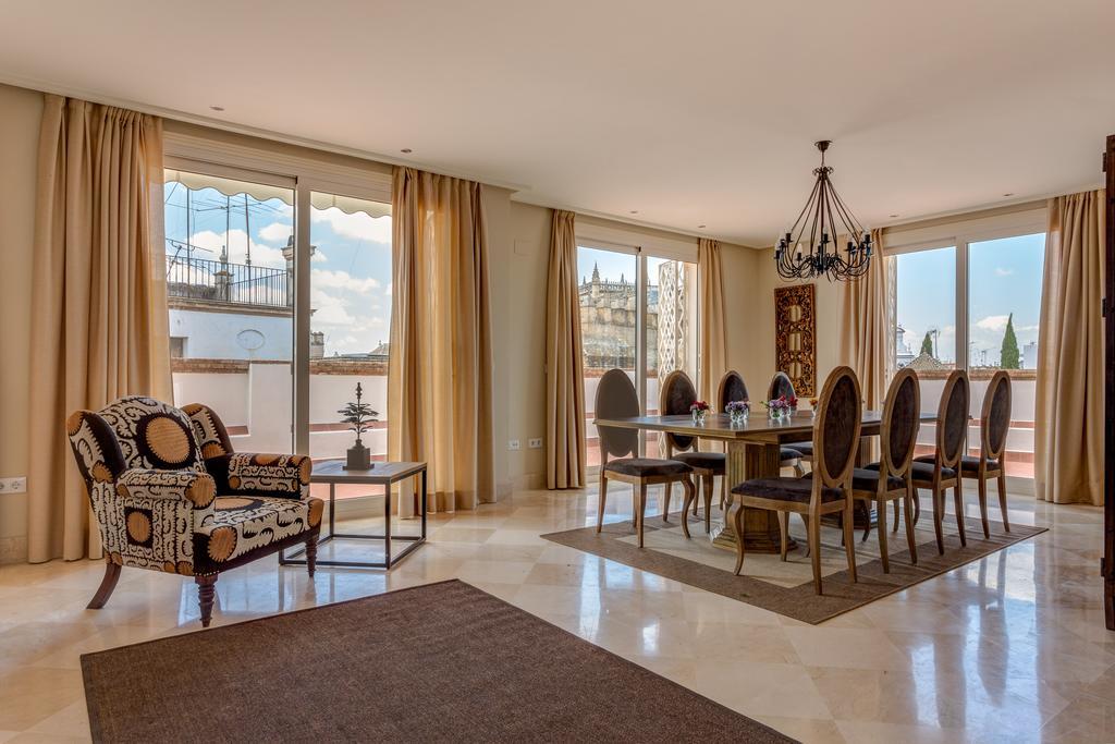 Puerta Principe Luxury Apartment Seville