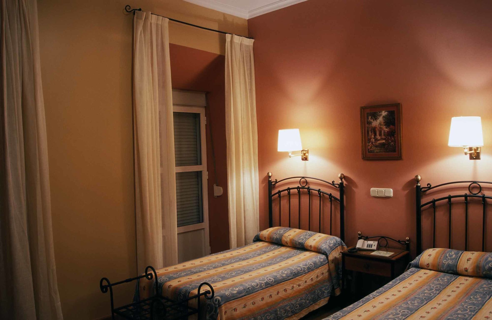 Hotel Gravina 51 4*