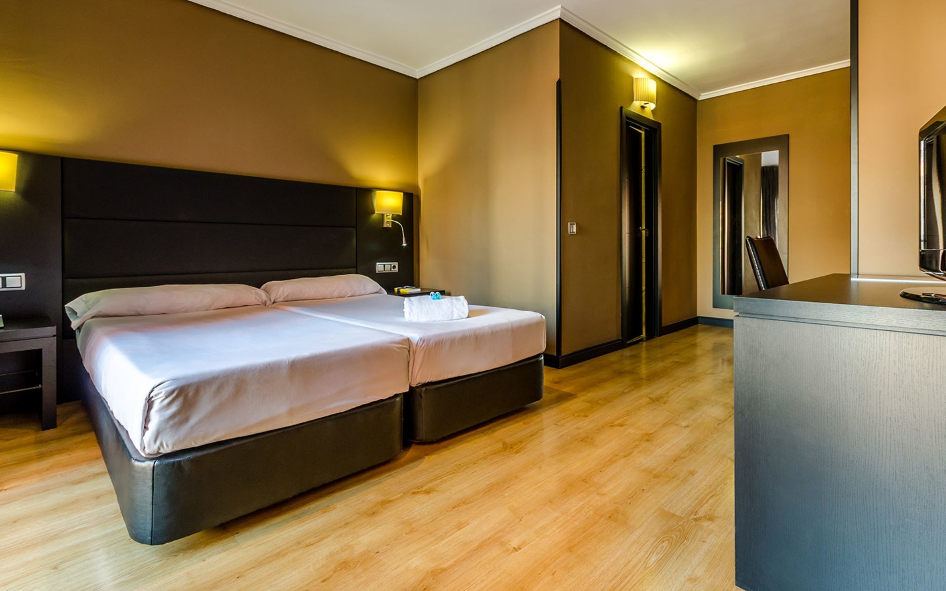 Hotel Virgen De Reyes