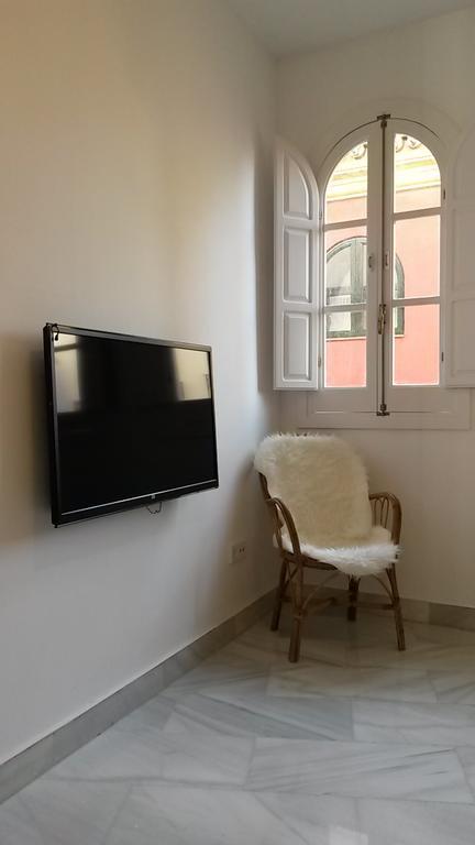 Apartamento Almirante Hoyos Iv Sevilla