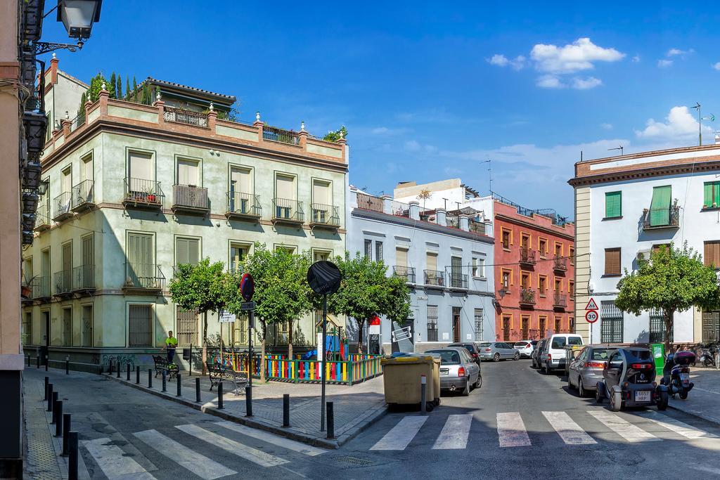 Descubrehome Plaza De Las Moravias Seville
