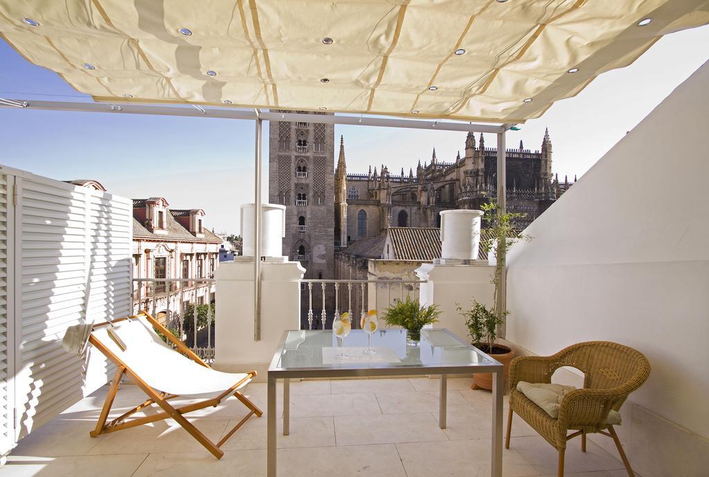 Alemanes Gradas Luxury Sevilla