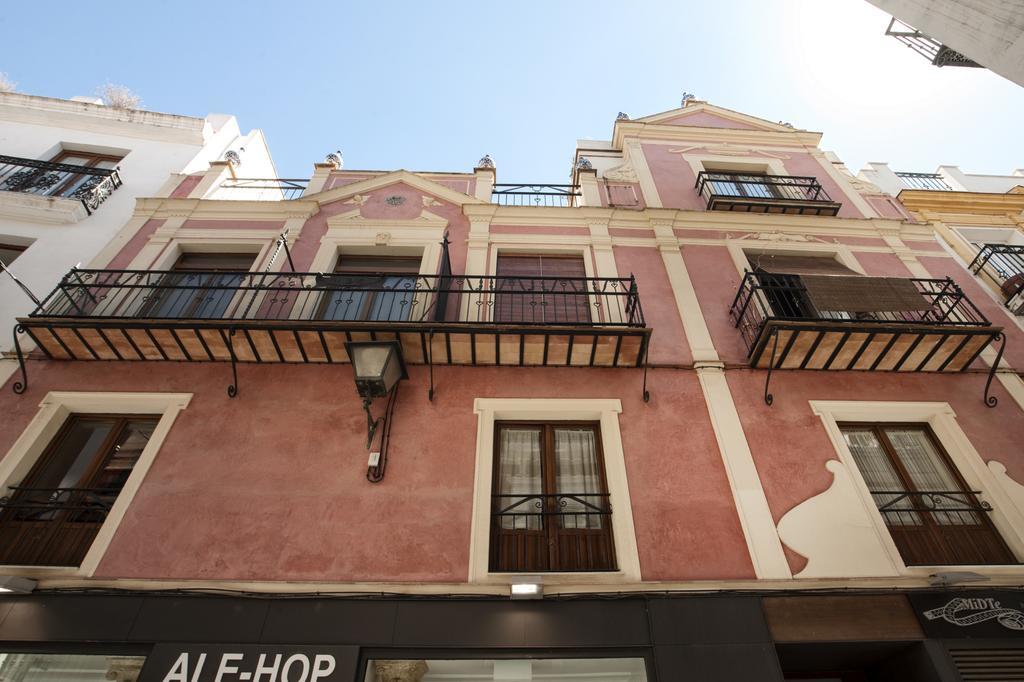 Singular Entre Catedrales Apartment Seville