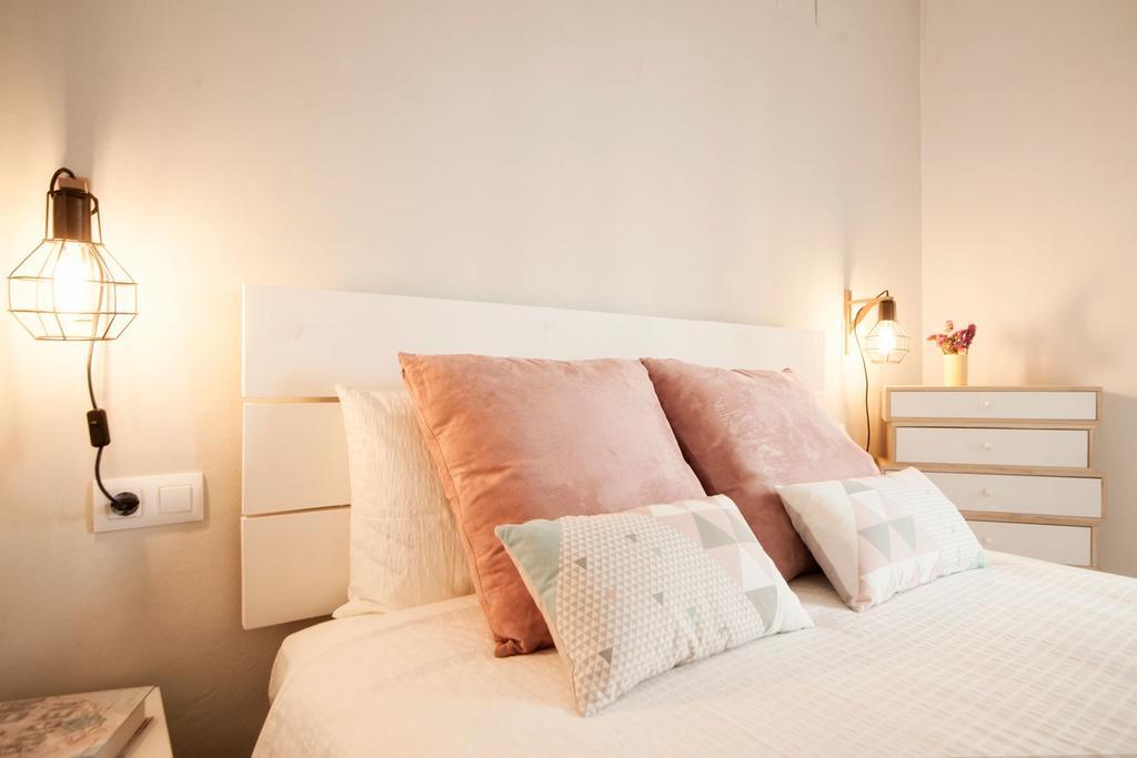 Hsh Corrala Triana Apartamento *