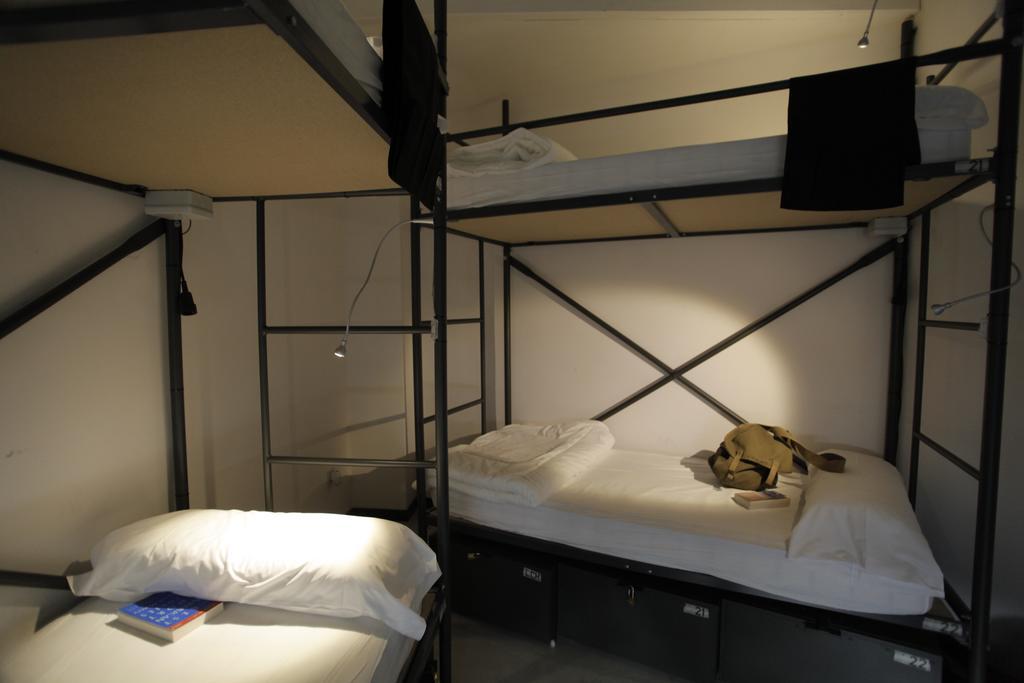 Hostal Traveller Box Sevilla