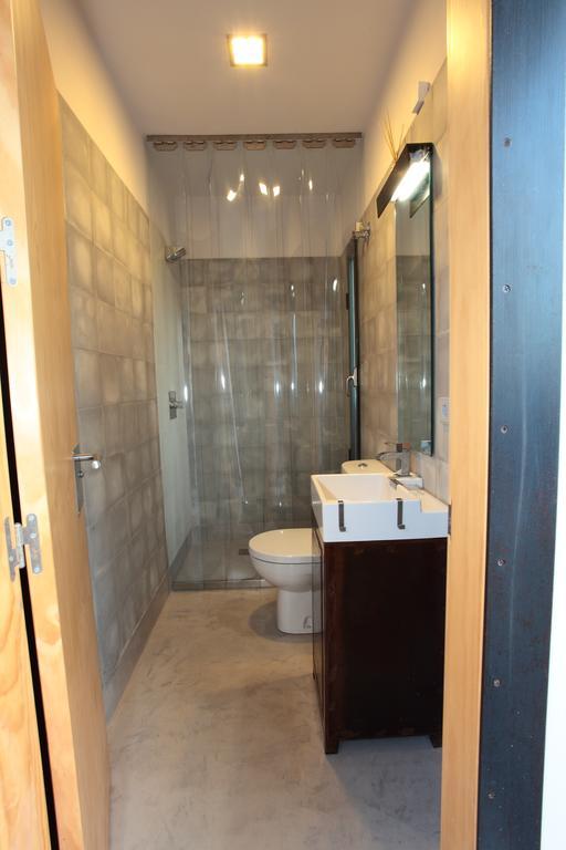 Hostal Traveller Box Sevilla