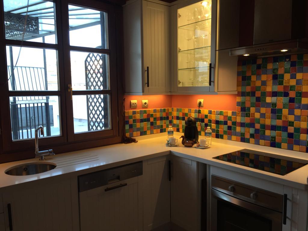 Apartamento Tirso De Molina Apartment *