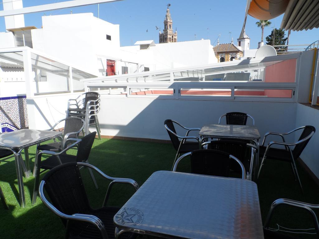 Hotel Dona Lina 2* Seville