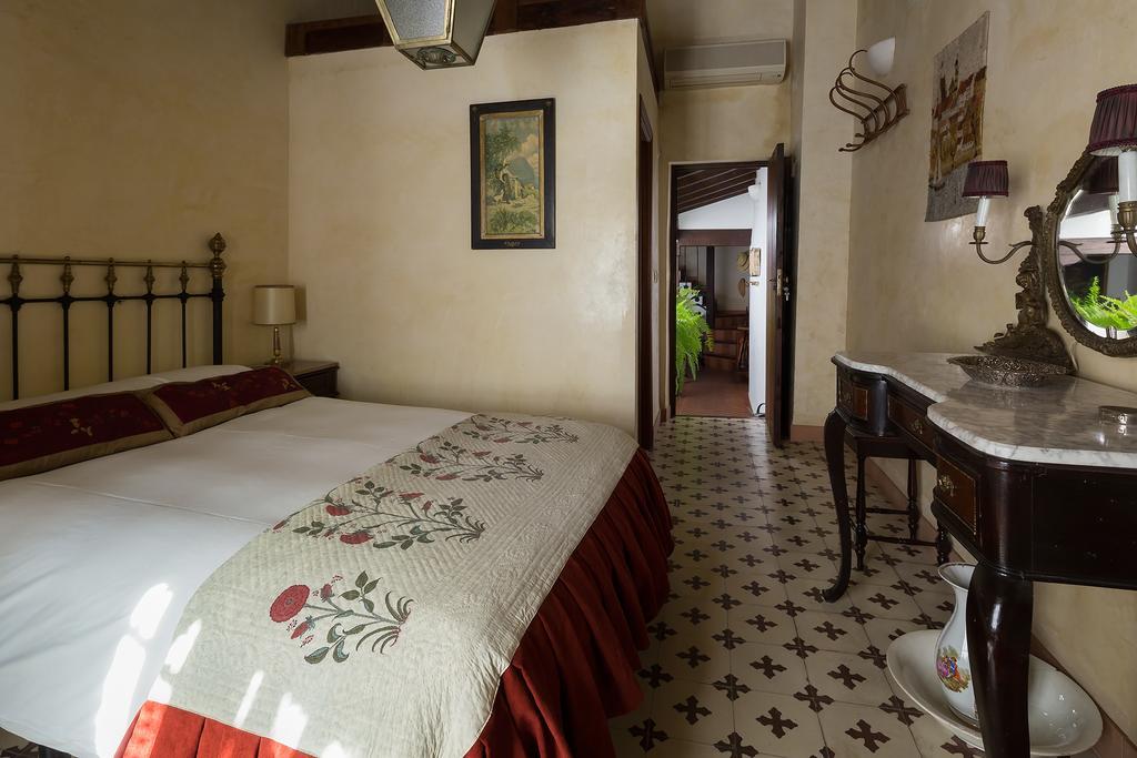 Holi-rent Puerta Judería Apartamento *