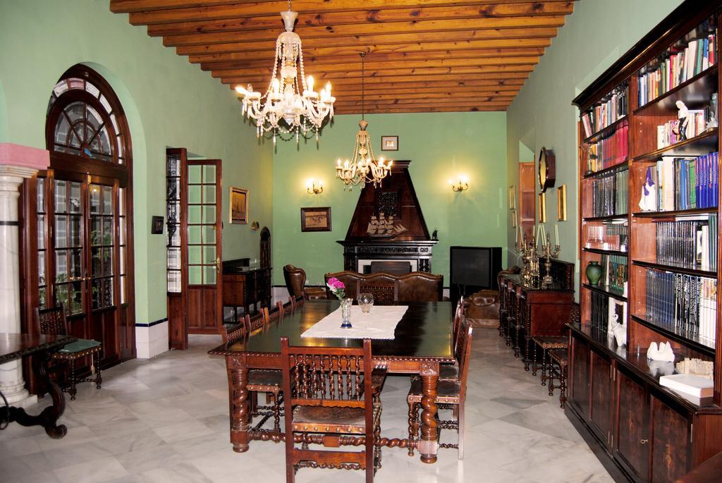 Casa Palacio Siglo Xviii *