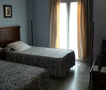 Hotel Doña Blanca 2*