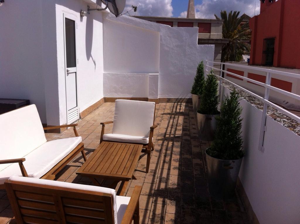 Almirante Bonifaz 3 Sevilla