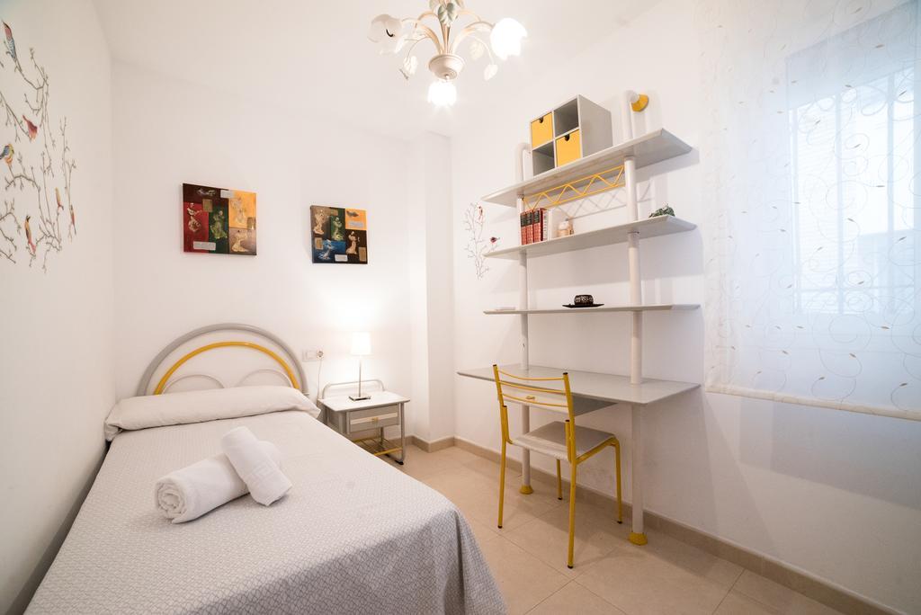 Apartamento Holi-rent Evangelista Sevilla