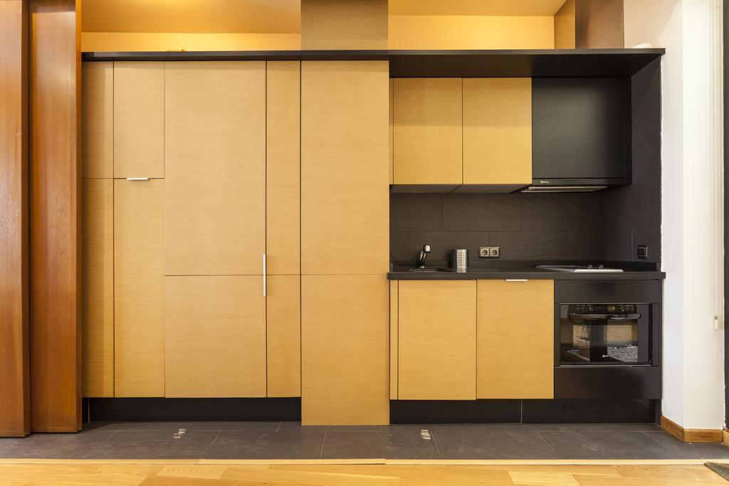 Artist's Charming Design - Space Maison *
