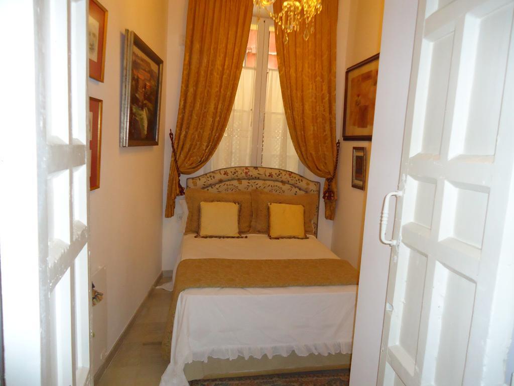 Casa Señorial Centro,mármoles * Sevilla