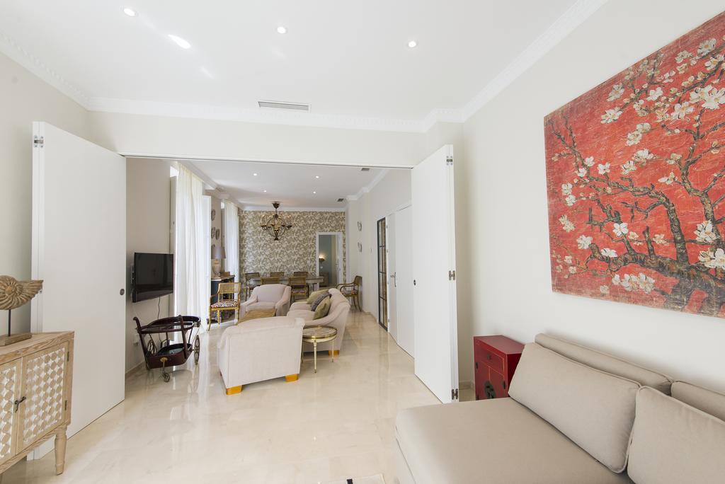 Living By Cathedral Apartamento Sevilla