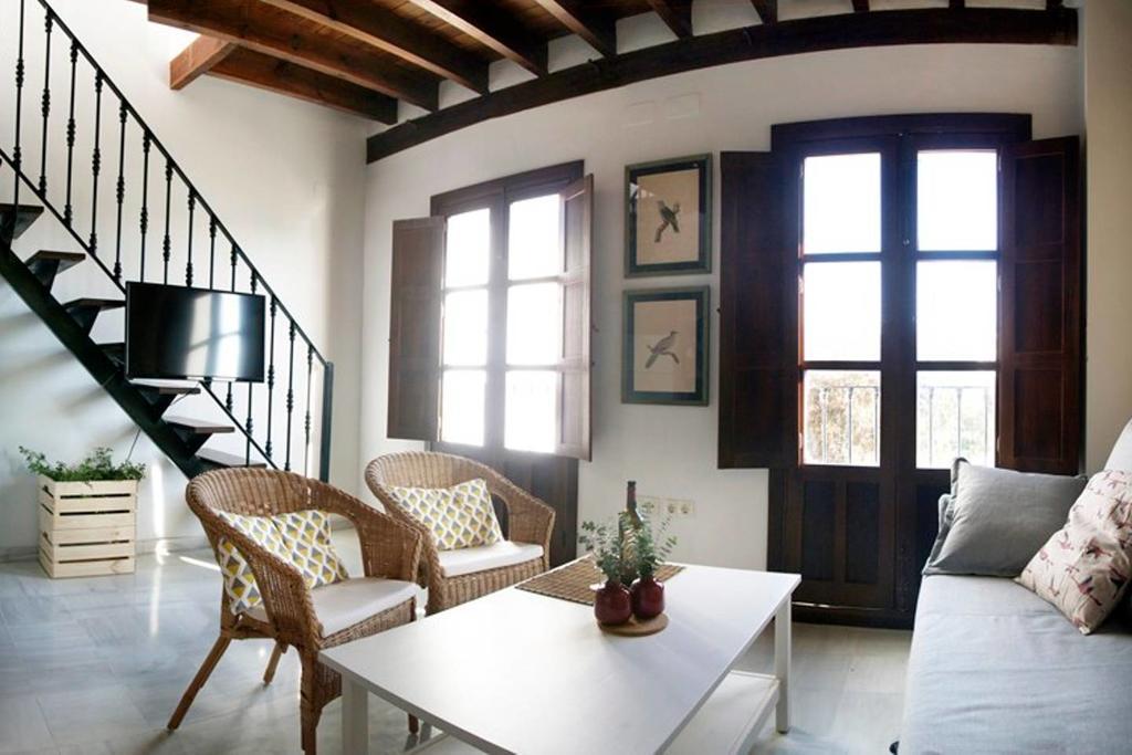 Magnifico ático En Pleno Barrio De Triana Apartamento