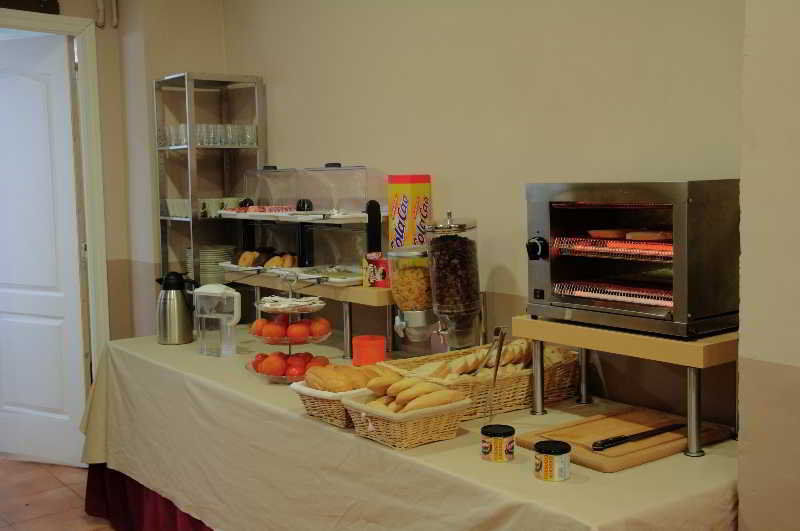 Jentoft Hostal Sevilla