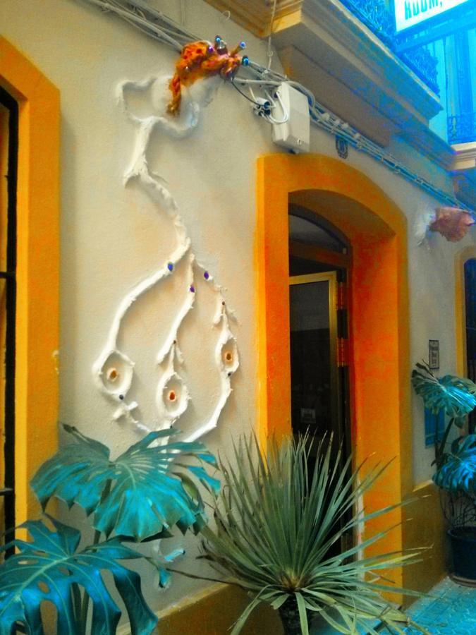 Guest house Virgen De La Luz Seville