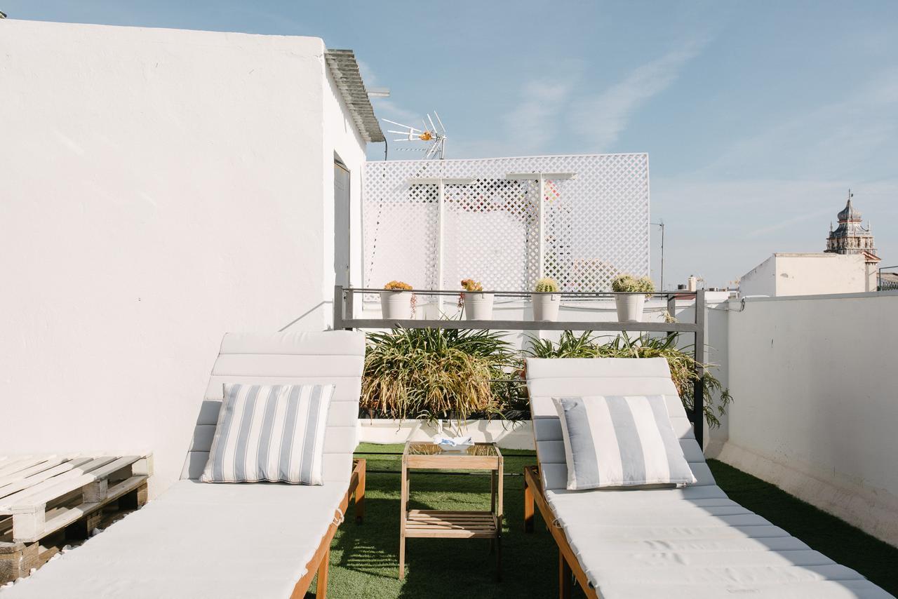 Boutike Guesthouse 2*