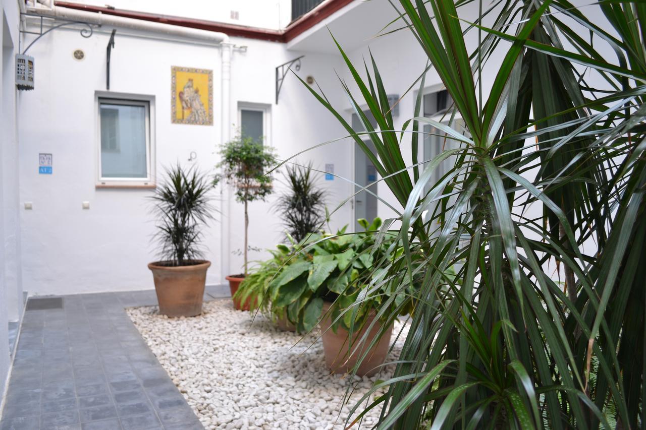 Casas Y Patios De *