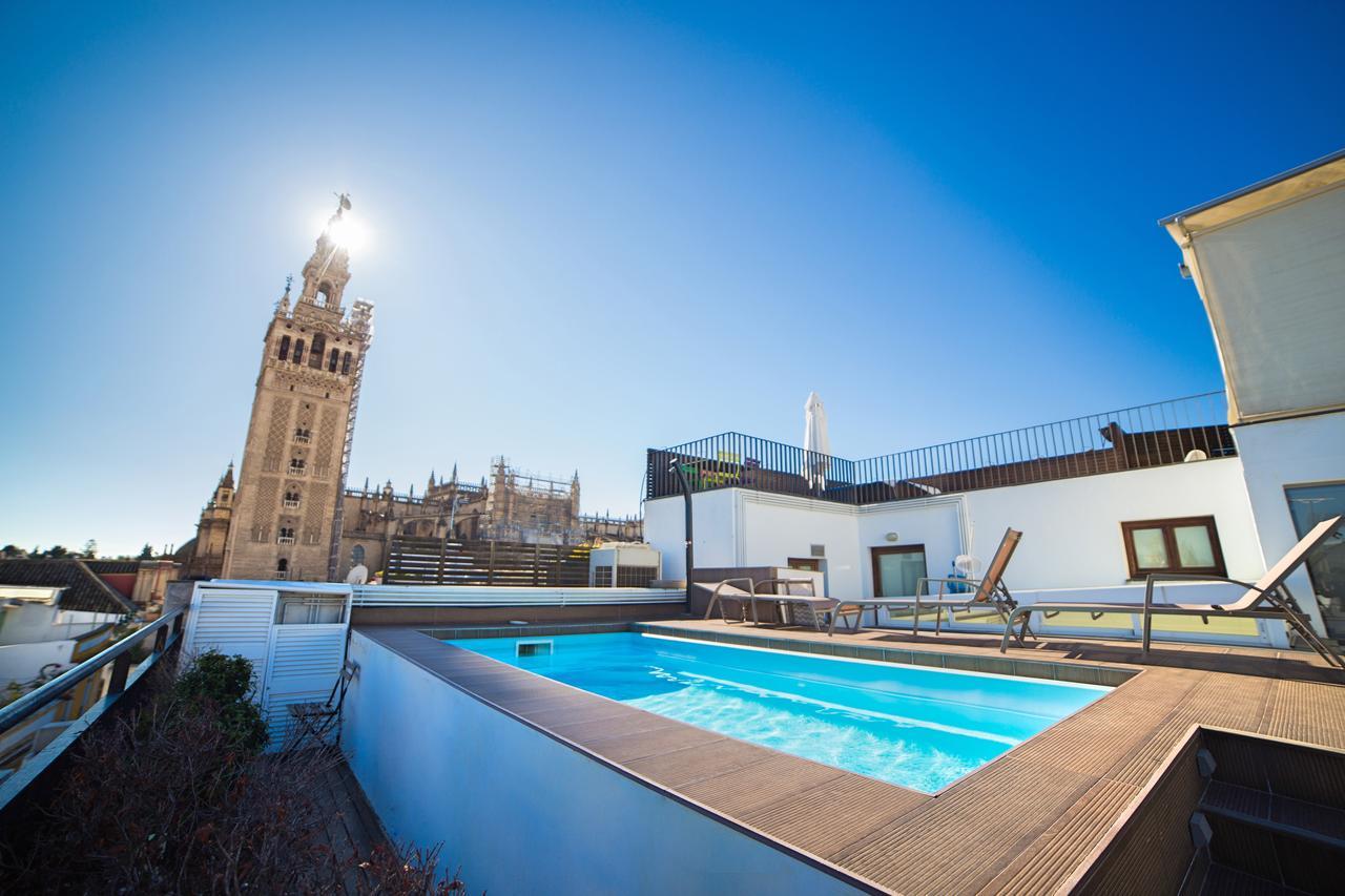 Cathedral Apartment, Upper Floor Seville