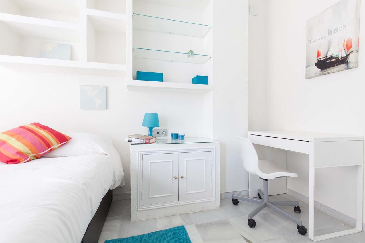 Apartment Cozy&modern,historic Centre Of Ac/wifi,4px *