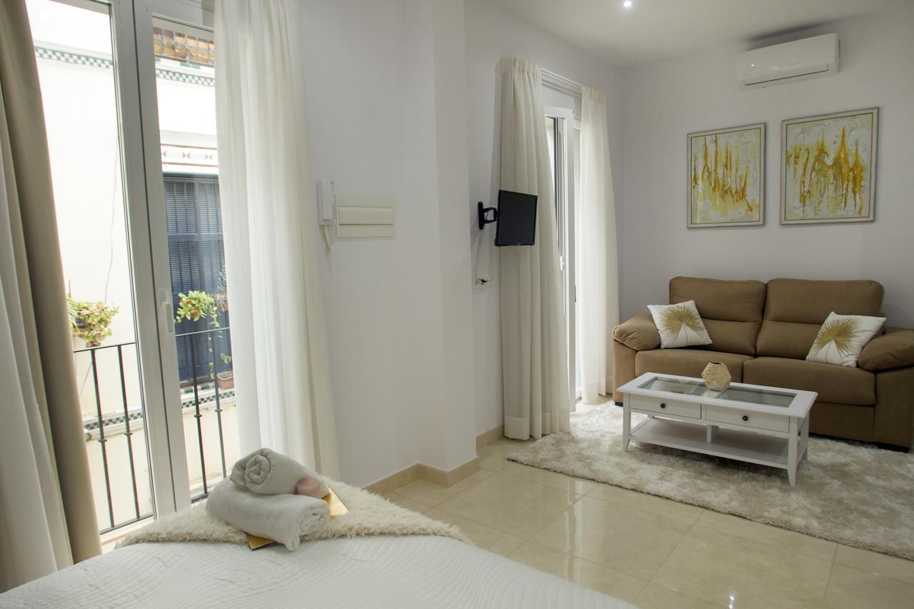 Panther Luxury Dreams Sevilla