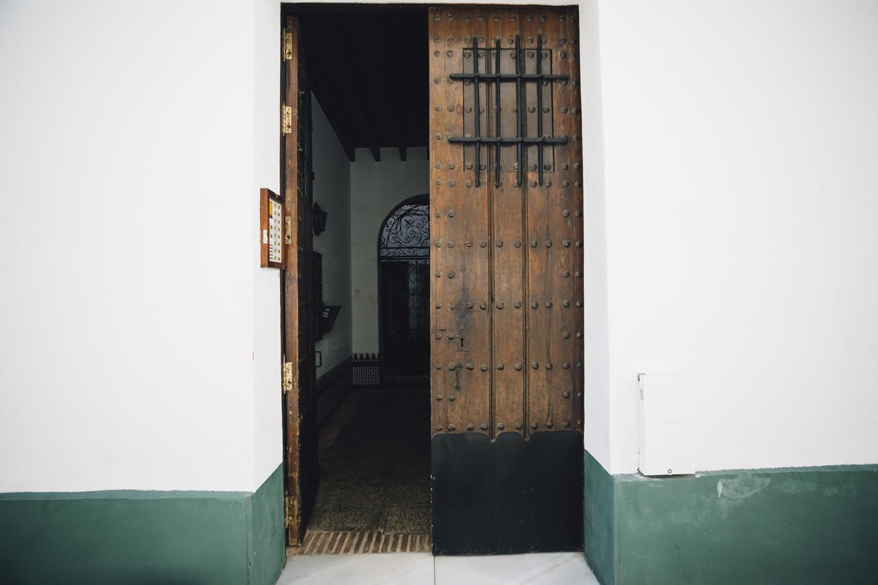 Casa De Las Golondrinas * Sevilla
