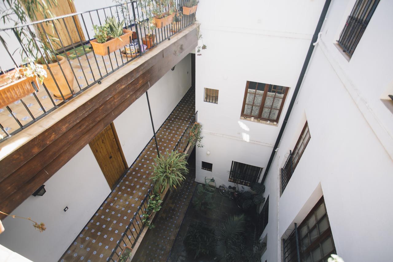 Casa De Las Golondrinas * Sevilla