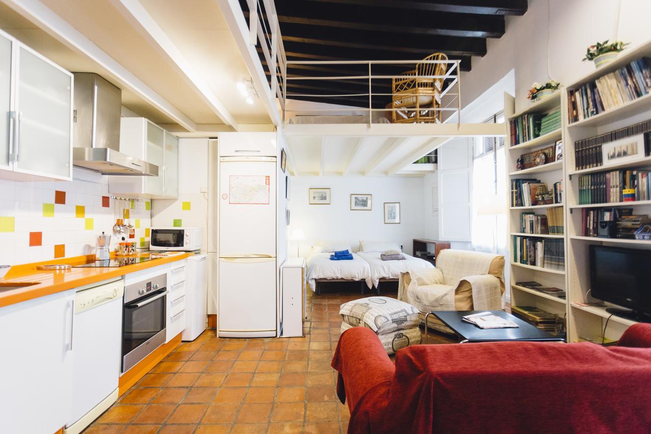 Casa De Las Golondrinas Apartamento Sevilla