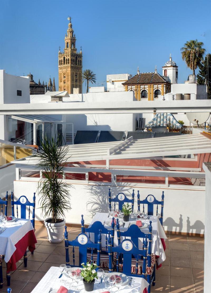 Hotel Dona Lina Seville