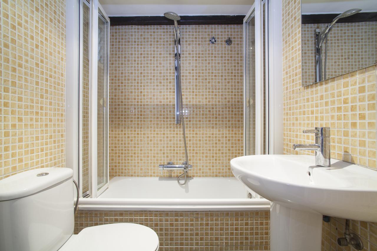 10 Bdr Chalet; Maria Luisa Park Sevilla